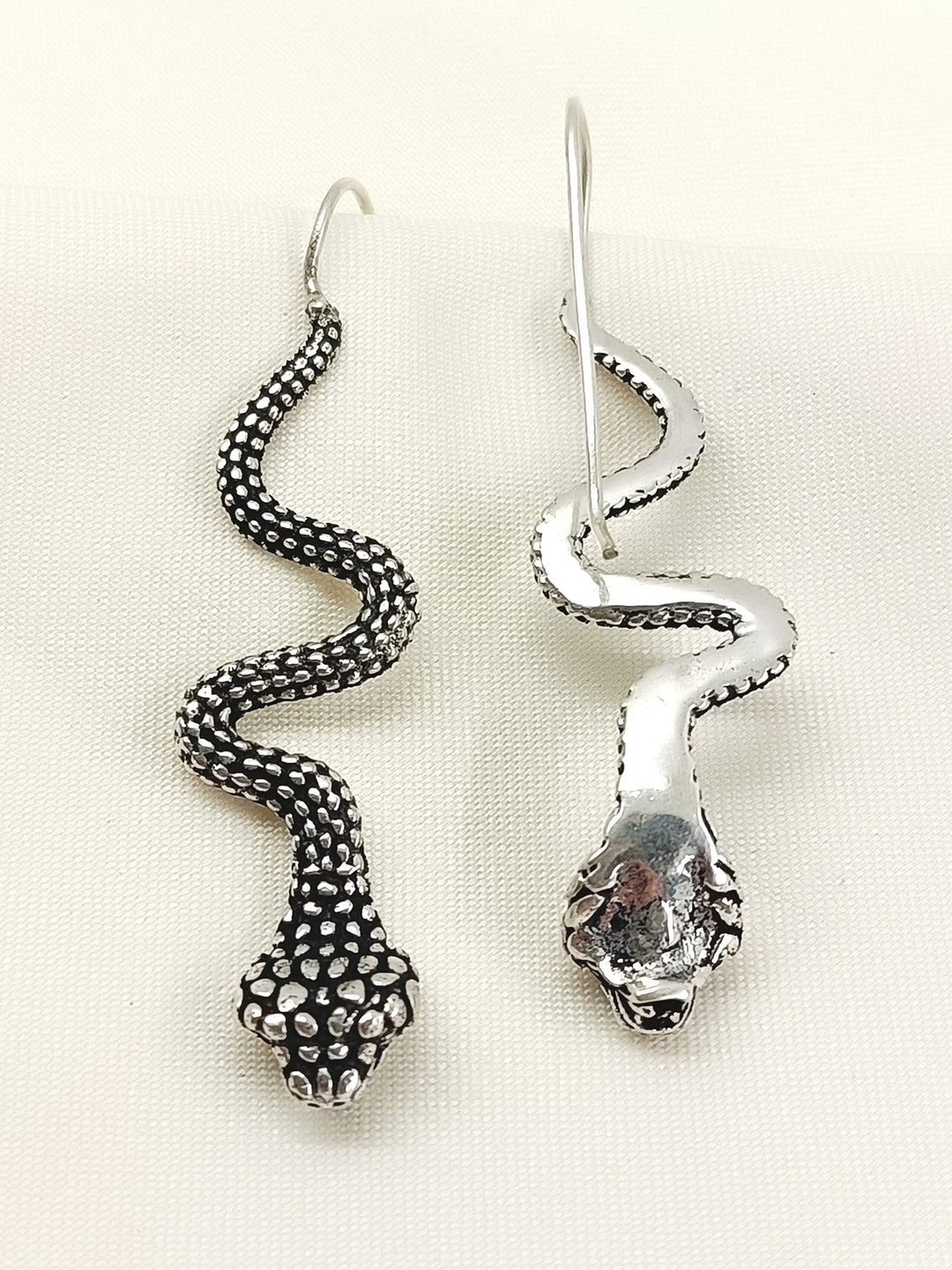 Cascade Men’s Silver Snake Drop Earrings