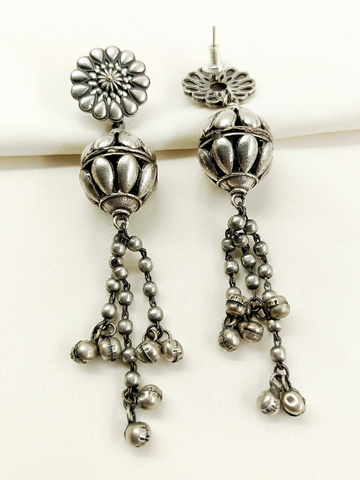 Meenakshi Plain Oxidized Jhumki