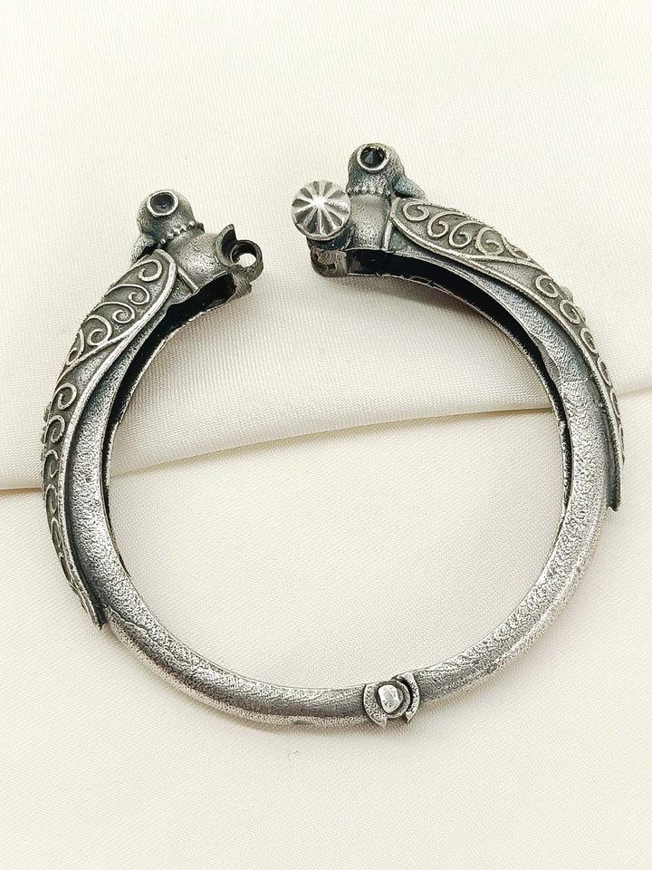 Cain Plain Oxidized Kada