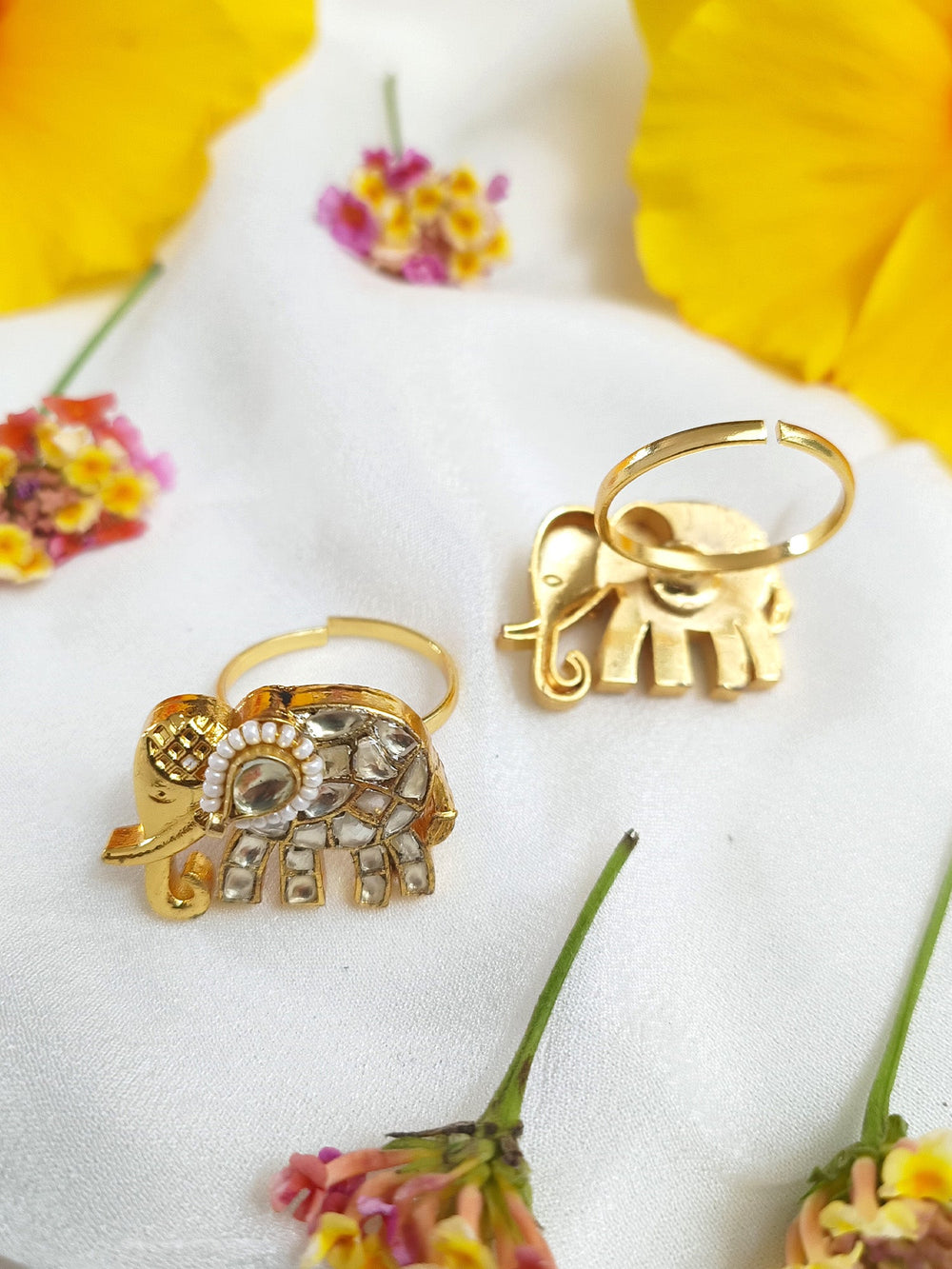 Bestrew Bestrew White Elephant Kundan Toe Ring – Sarvati