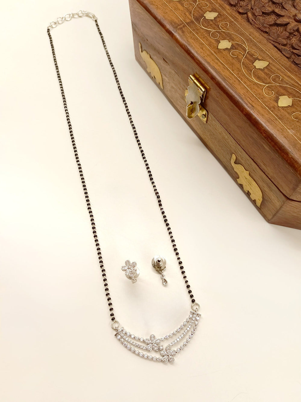 Shayani White American Diamond Mangalsutra