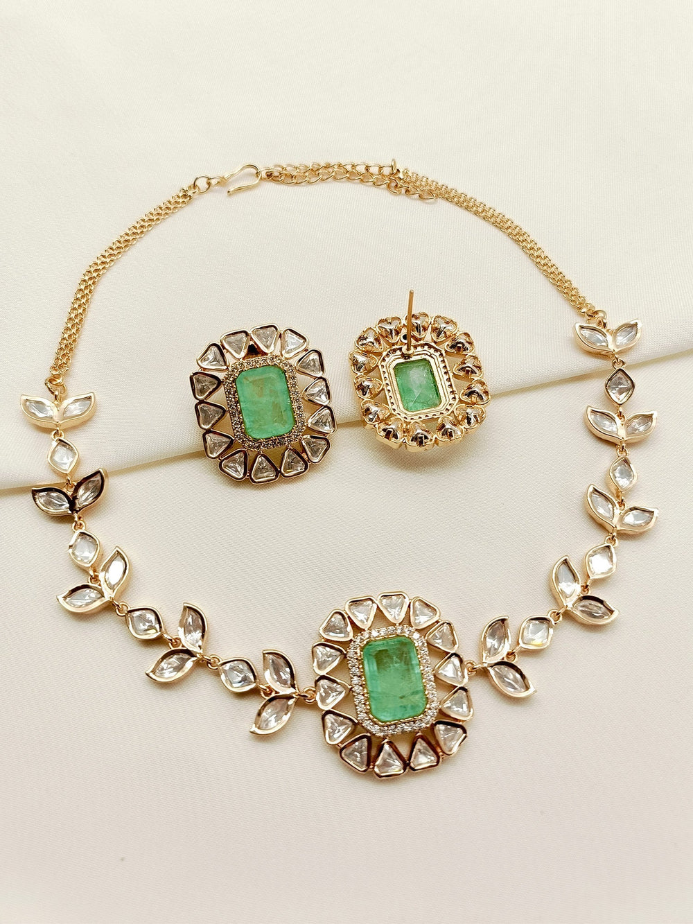 Johi Mint Green Kundan Choker Set