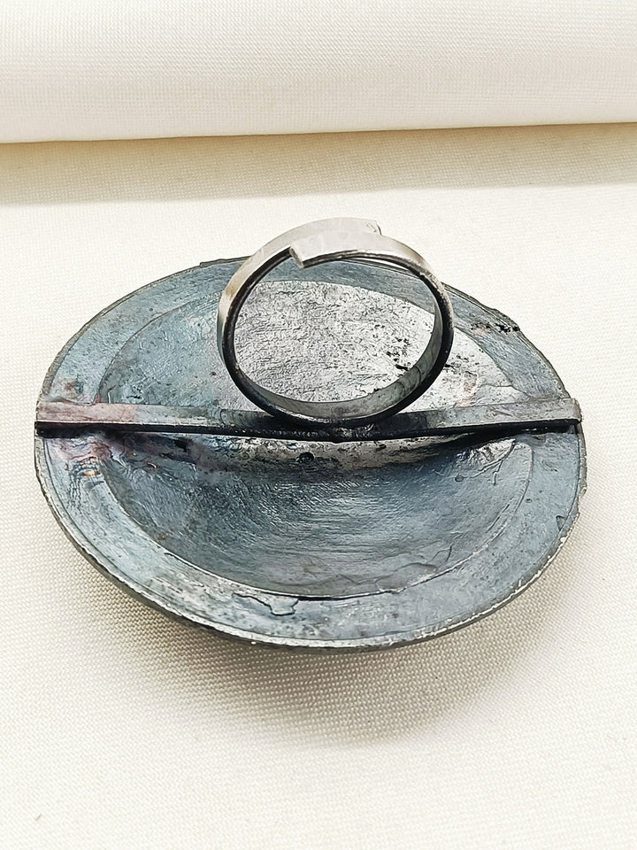 Dhatrananda Navy Blue Oxidized Finger Ring