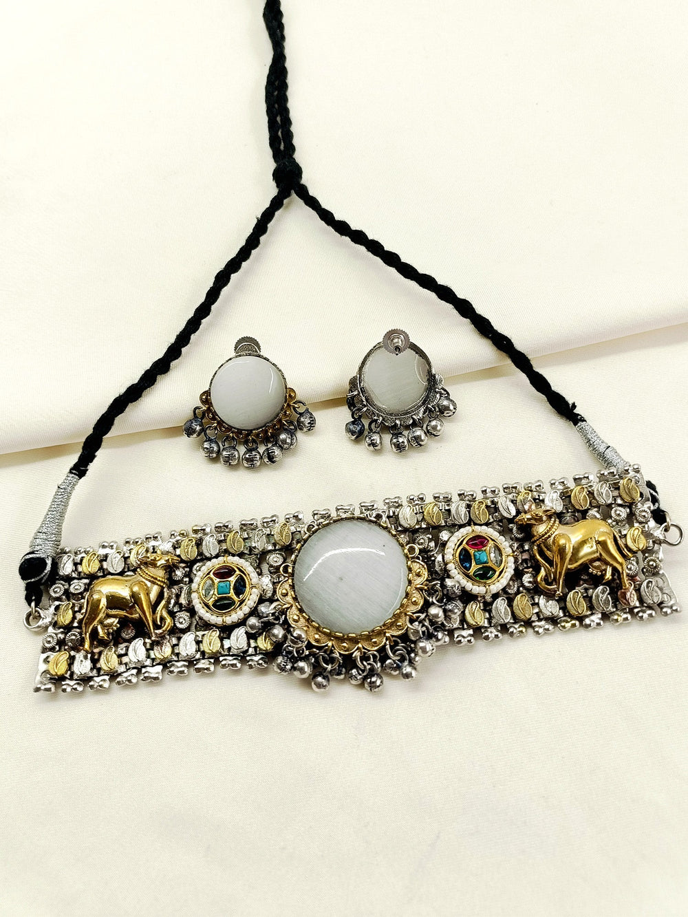 Rinkal Multi Colour Oxidized Choker Set - Silver Gold