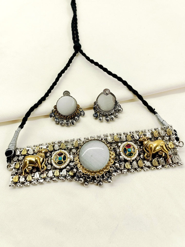 Rinkal Multi Colour Oxidized Choker Set - Silver Gold
