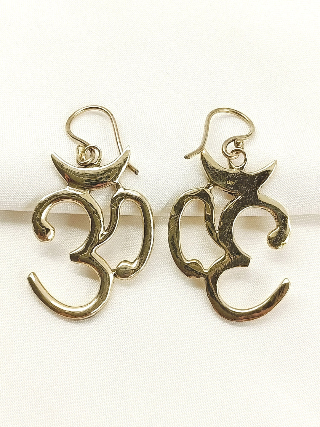 https://cdn.shopify.com/s/files/1/0607/4479/4285/files/2_708f0fd1-a682-40eb-a9d2-a02cead3d722.jpg?v=1772263390