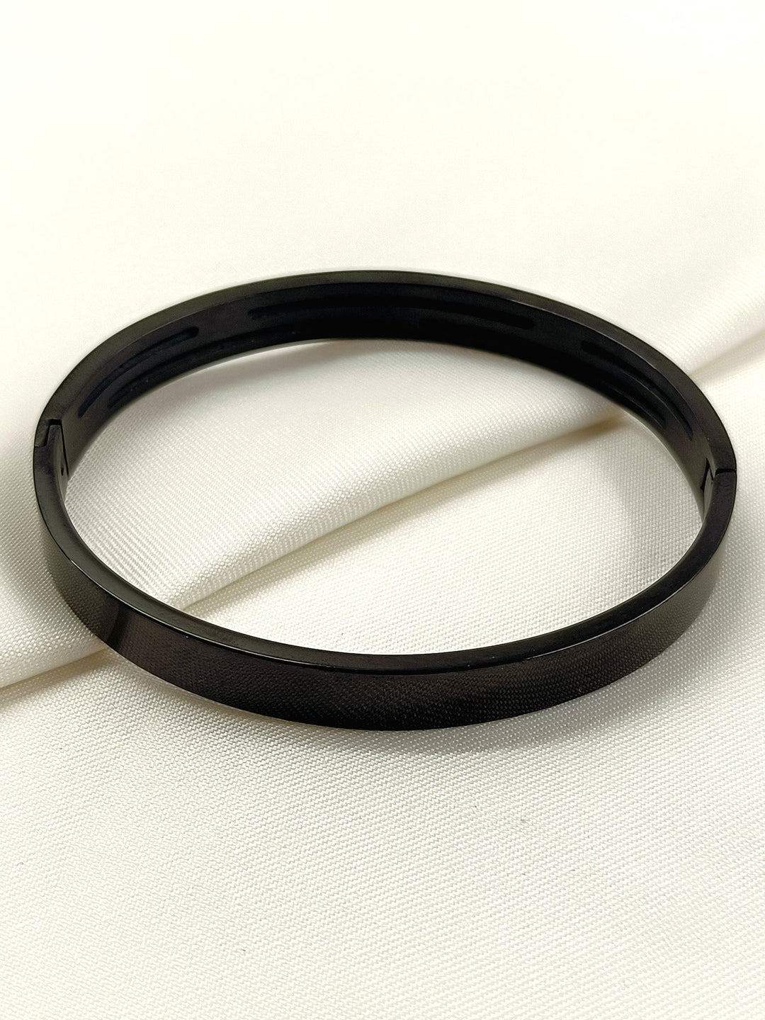 Viaan Black Triple Line Stone Men&
