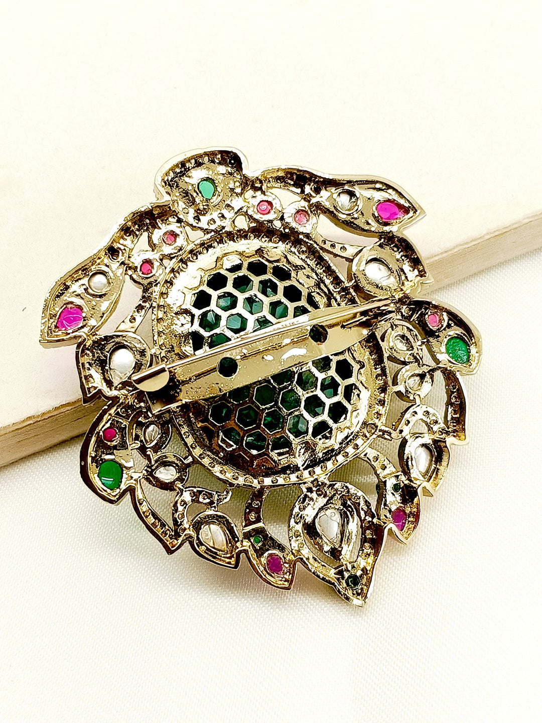 Naksh Green Men's Brooch