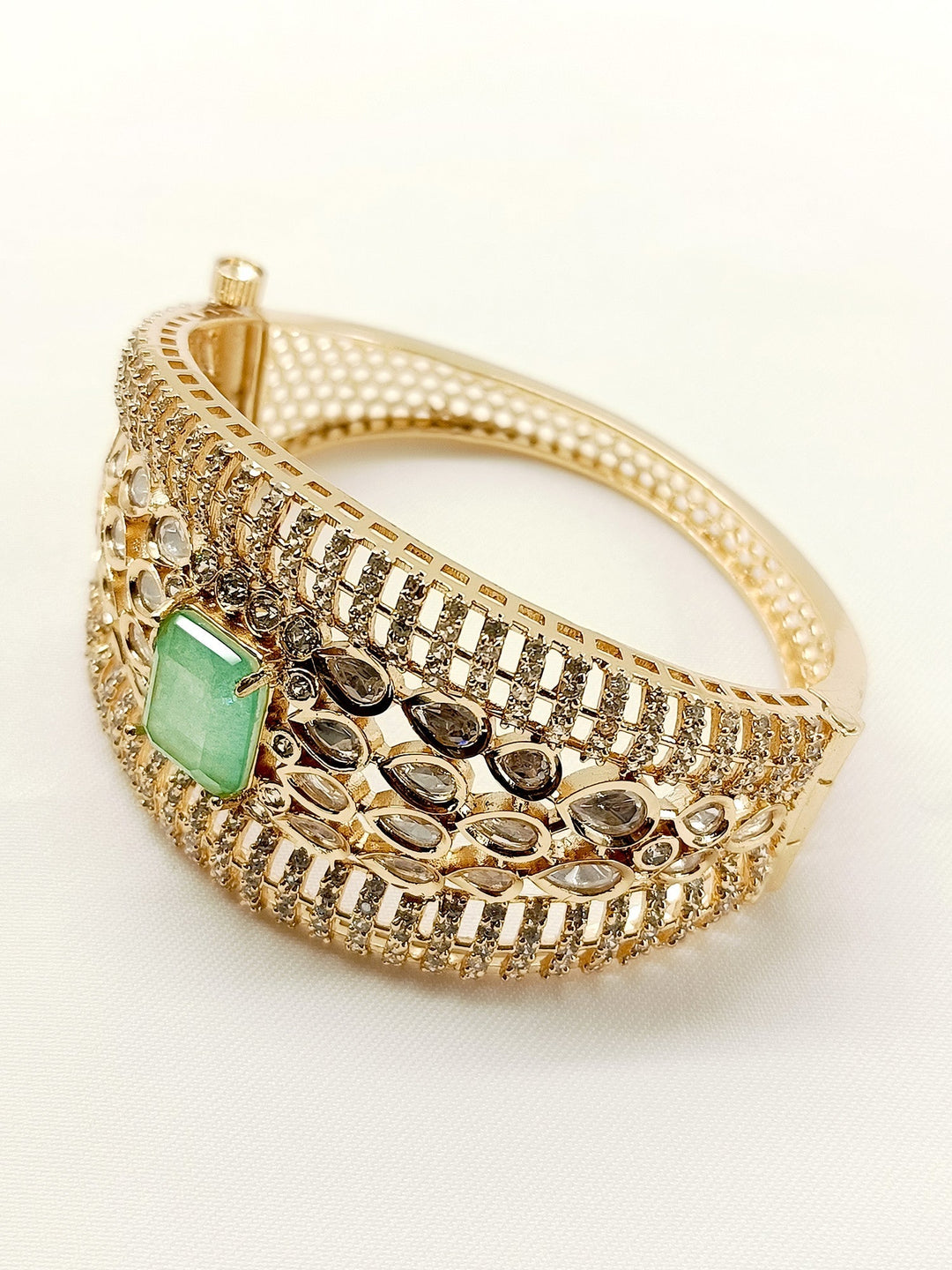 Trapti Mint Green Kundan Bracelet