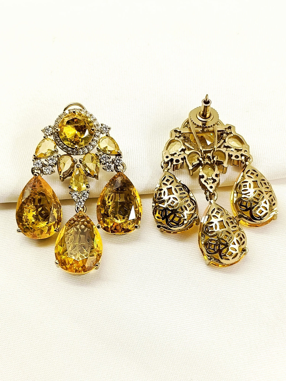 Elea Yellow Victorian Earring - 5 cm Antique Gold Plating