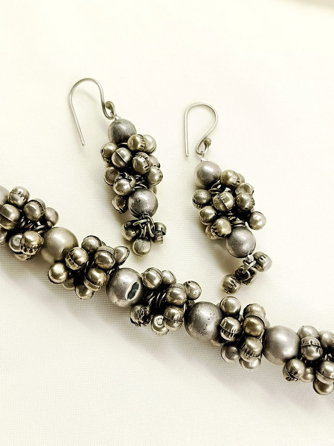 Kaila Plain Oxidized Necklace Set