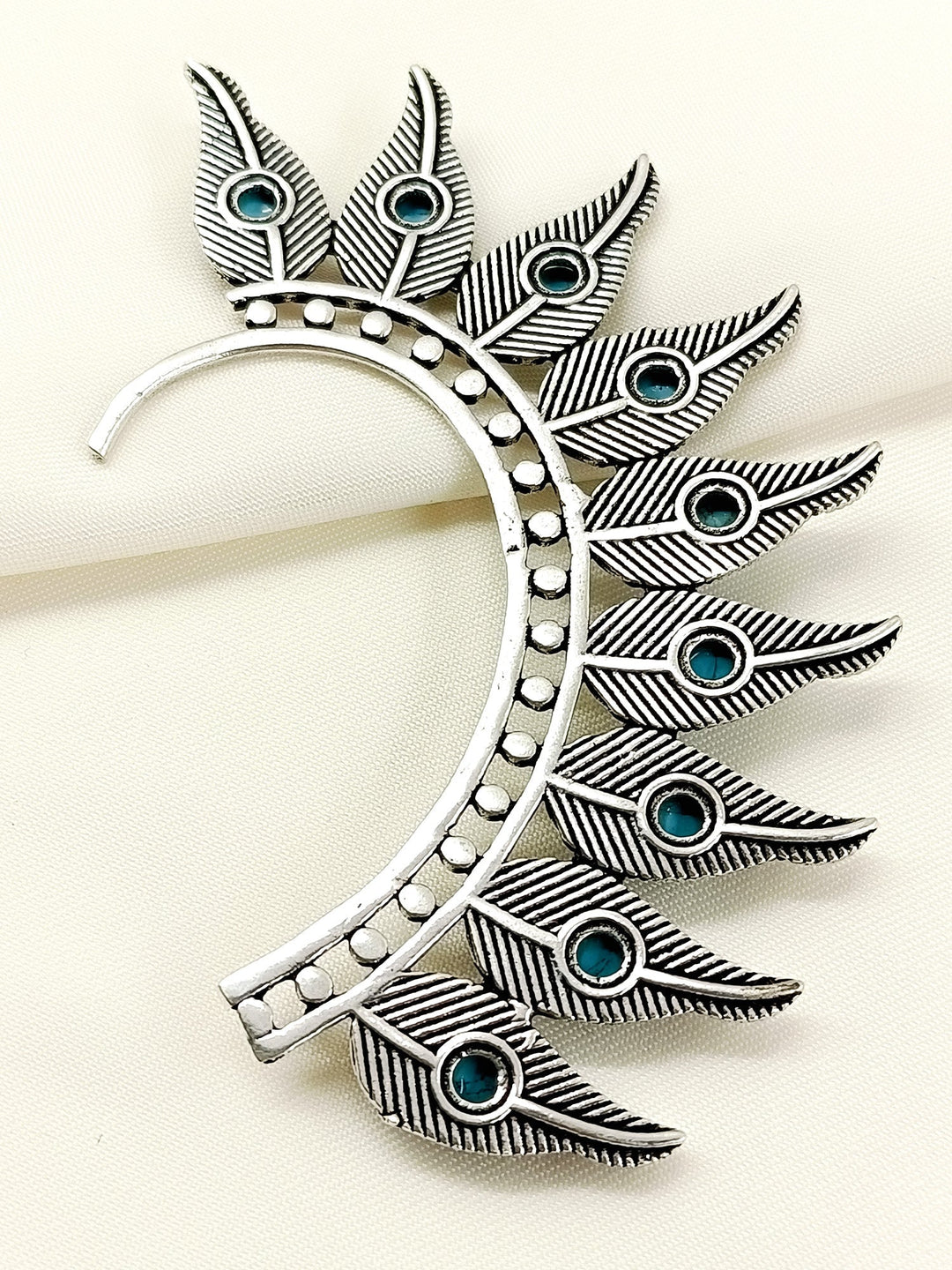 Shivendra Firozi Men’s Oxidized Feather Earcuff - Turquoise