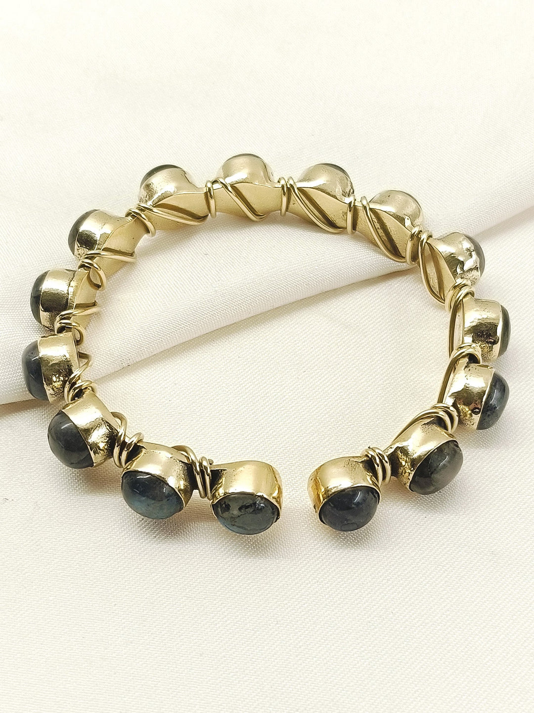 Nimash Gold Moonstone Men’s Bracelet - Men&