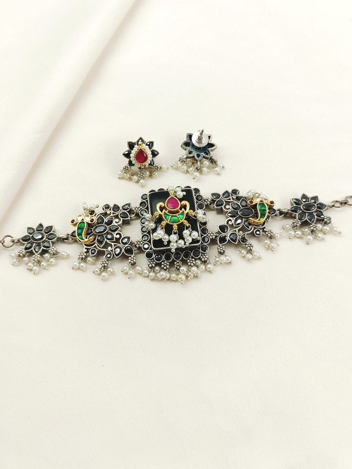 Geolina Black Oxidized Choker Set