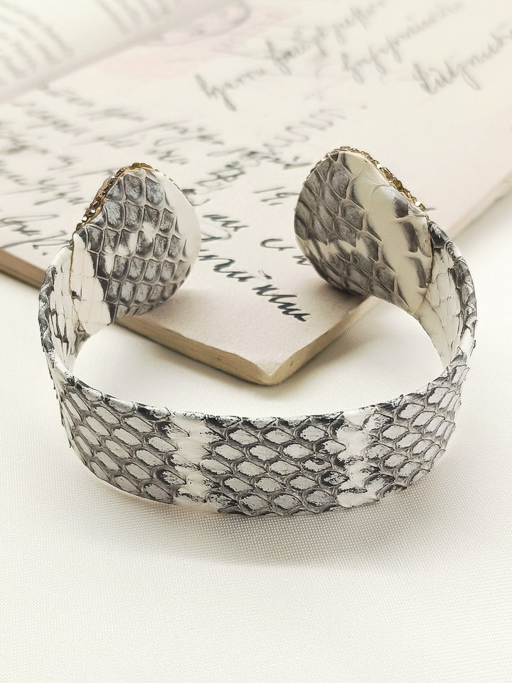 Mumtaaz White Western Bracelet