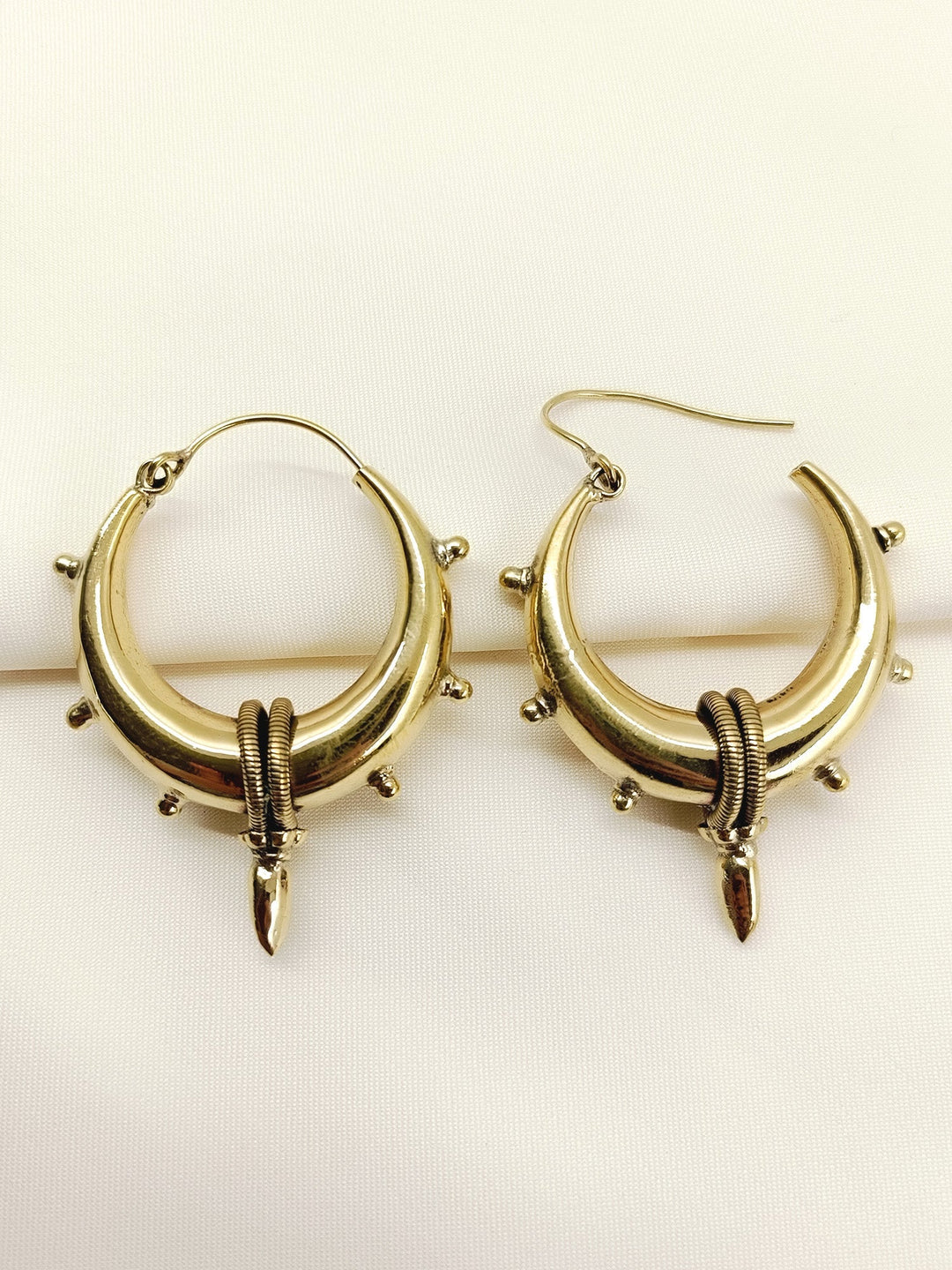 https://cdn.shopify.com/s/files/1/0607/4479/4285/files/2_8b474bd6-2814-42b4-9084-67201a3faab4.jpg?v=1774337709