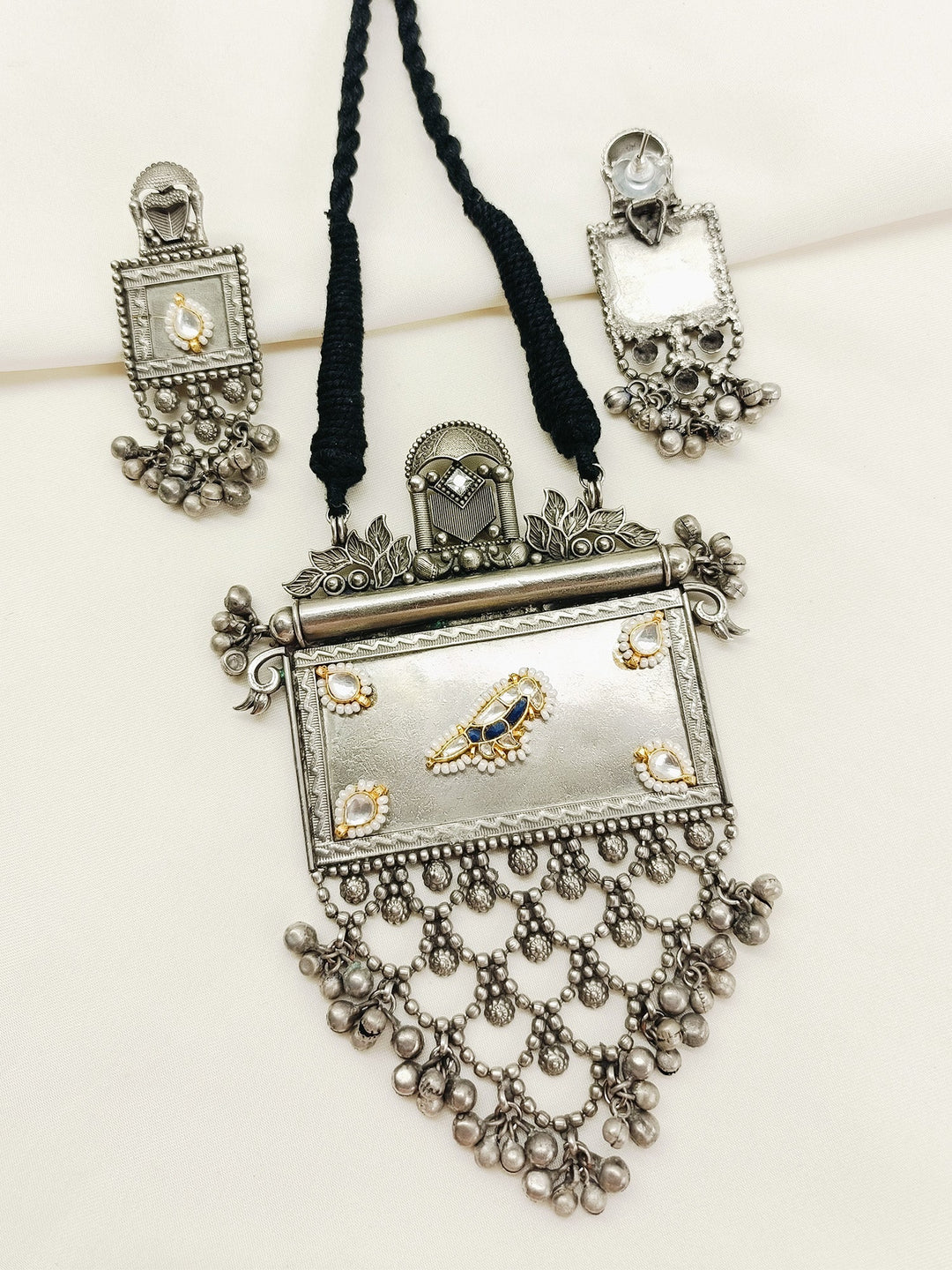 Manavi Blue Oxidized Pendant Set