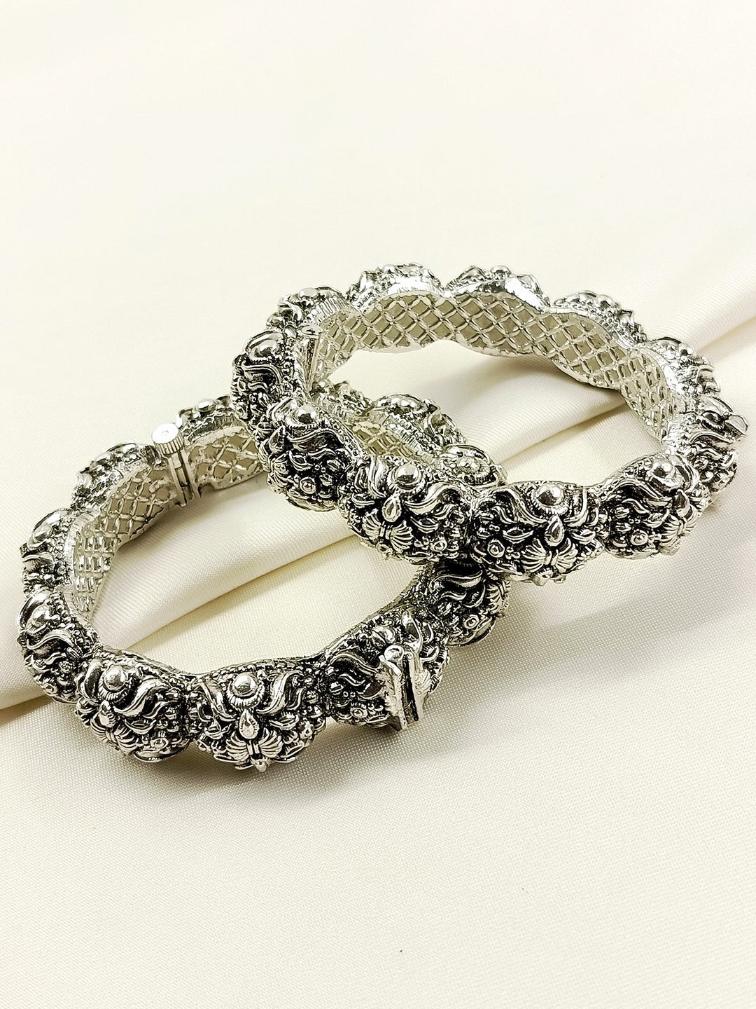 Alaya Silver Oxidized Floral Jaali Bangles