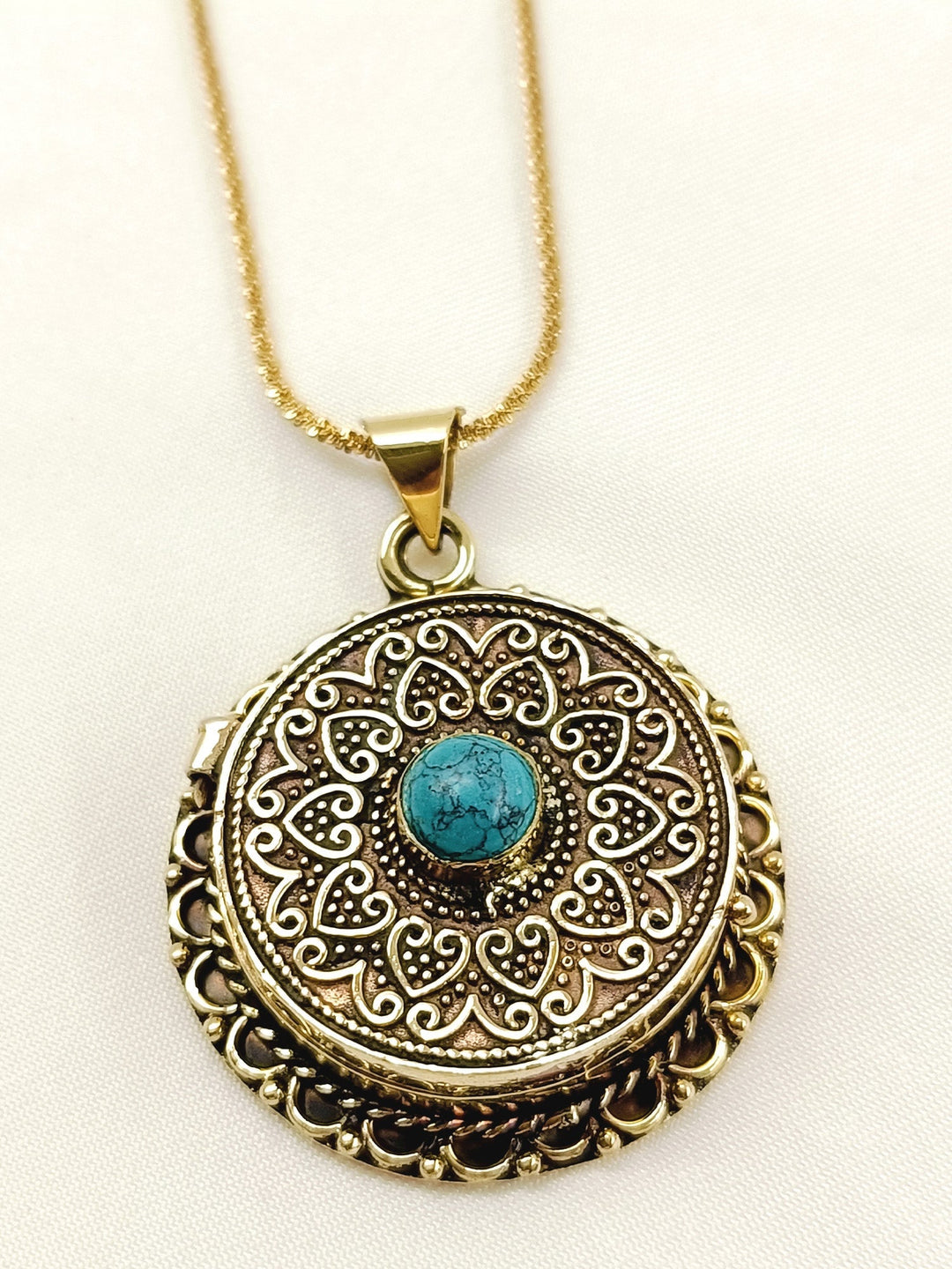 https://cdn.shopify.com/s/files/1/0607/4479/4285/files/2_8f20a3f8-536e-4c4c-ac29-b26fdf3d887e.jpg?v=1774269511