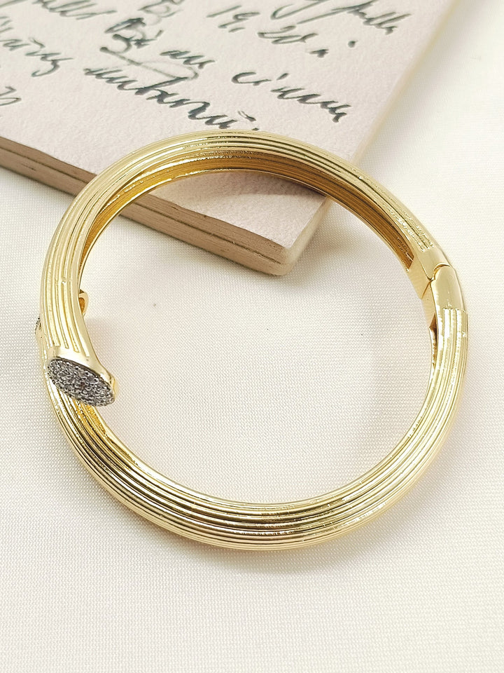 Dhun Golden Western Bracelet