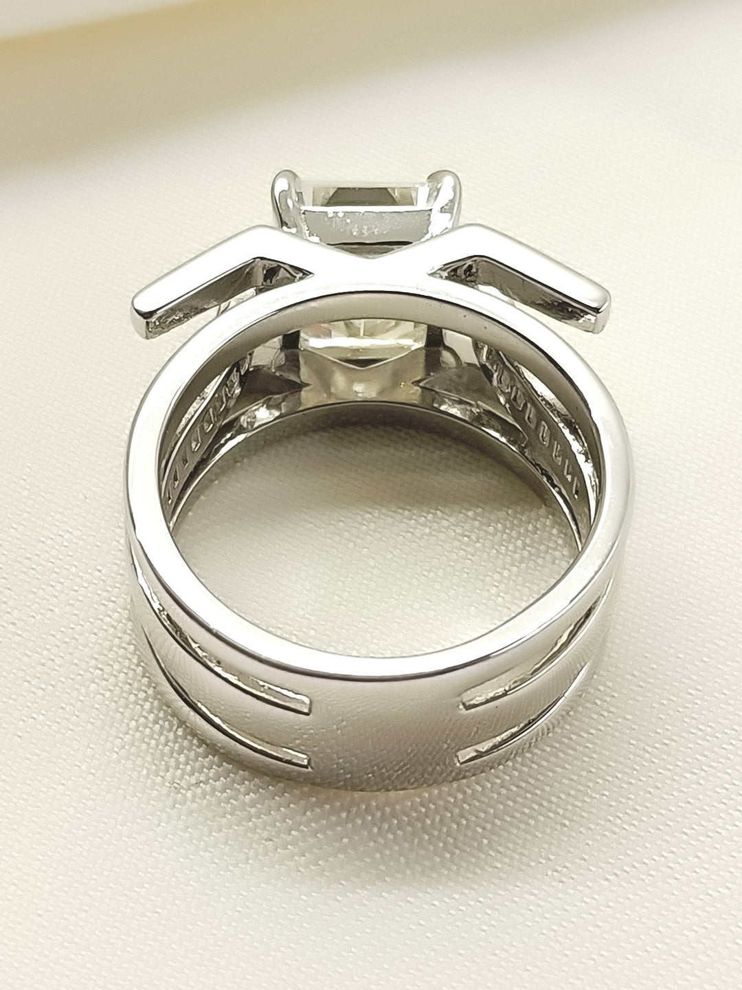 https://cdn.shopify.com/s/files/1/0607/4479/4285/files/2_976784ed-b399-4722-9df4-a86bb412f577.jpg?v=1773665498