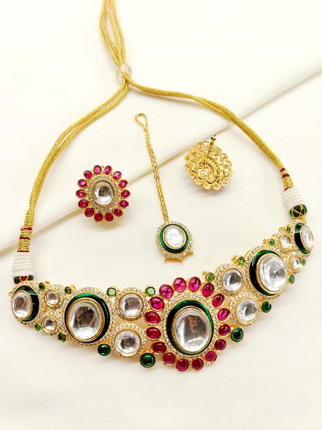 Chetaki M & G Kundan Choker Set