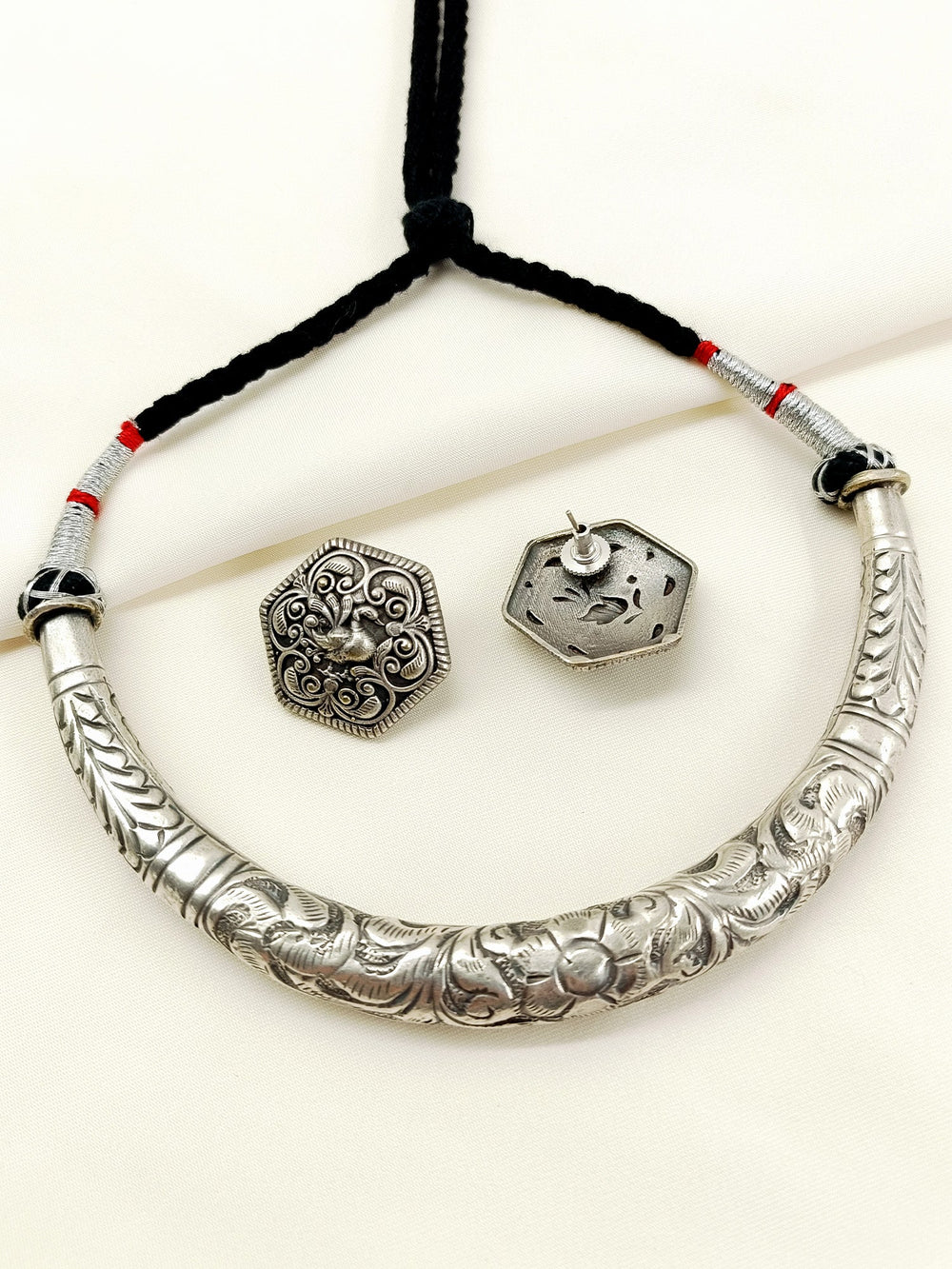 Irie Black Tribal Oxidized Hasli Choker Set