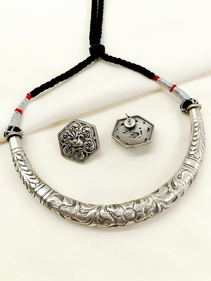 Irie Black Tribal Oxidized Hasli Choker Set