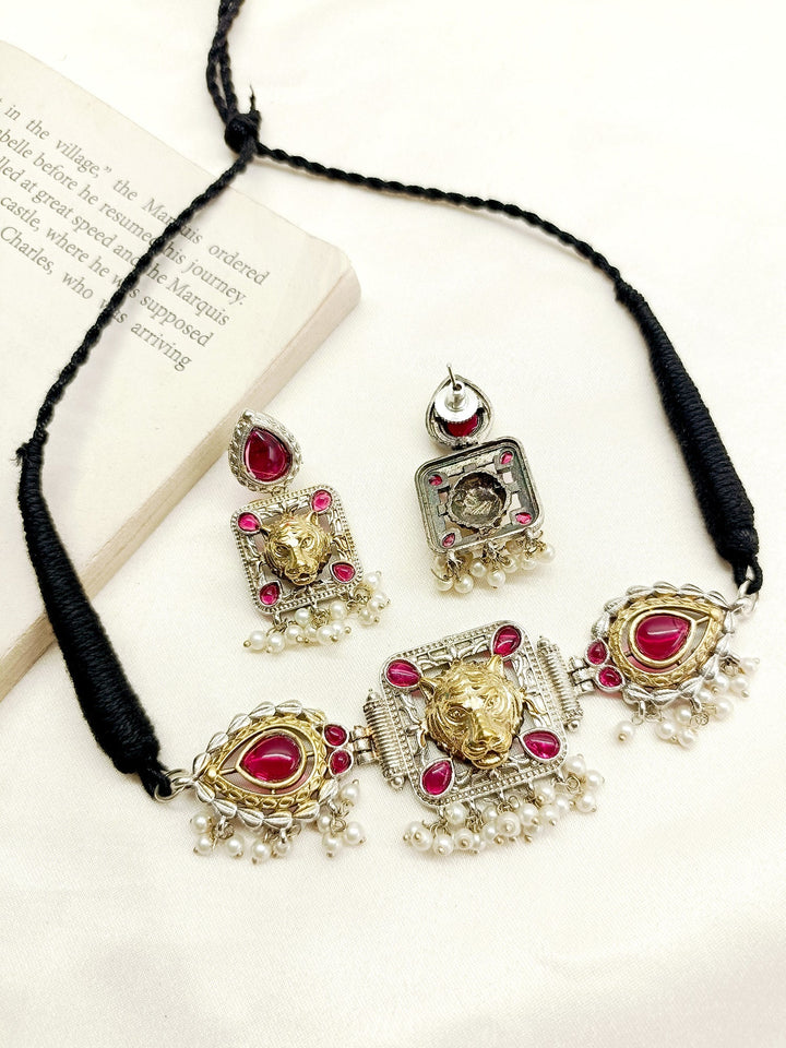 Kunjan Maroon Oxidized Choker Set