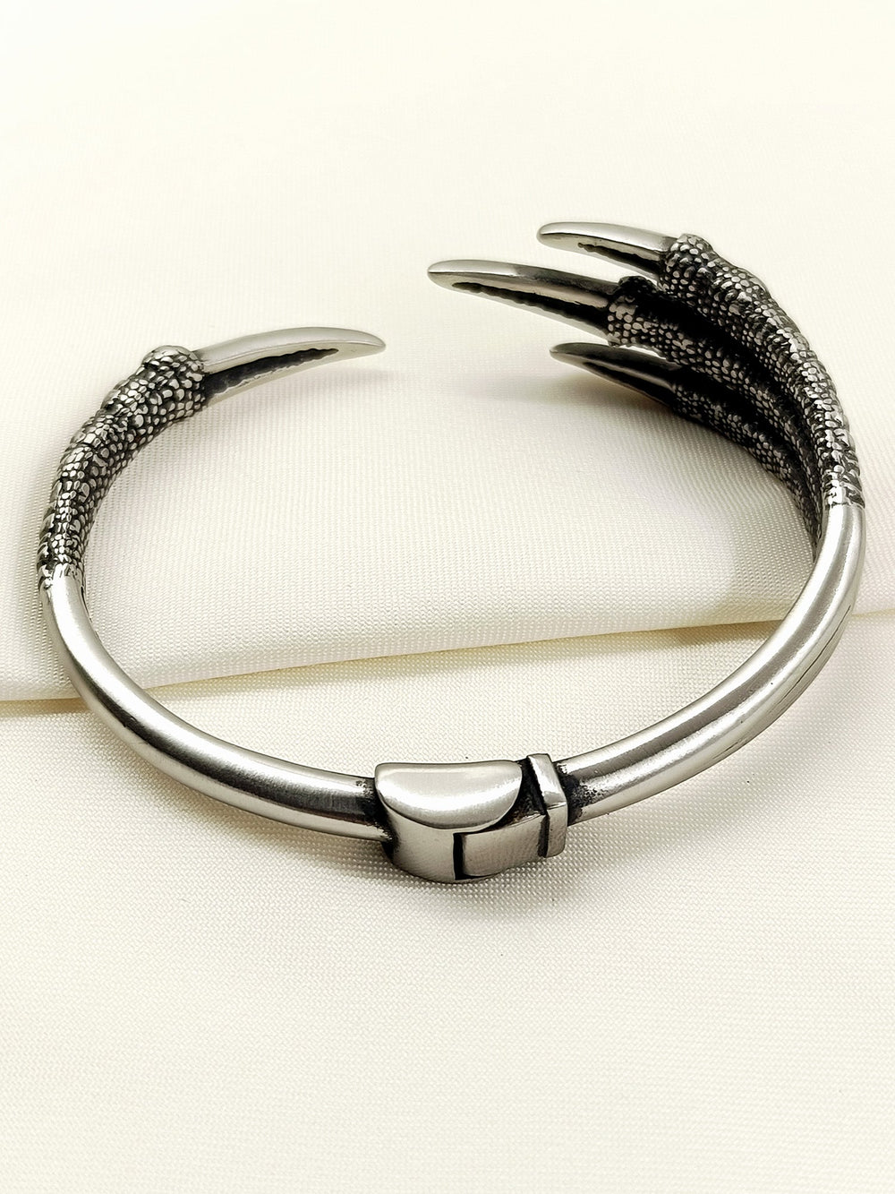 Shreyansh Dragon Claw Gun Metal Men's Bracelet