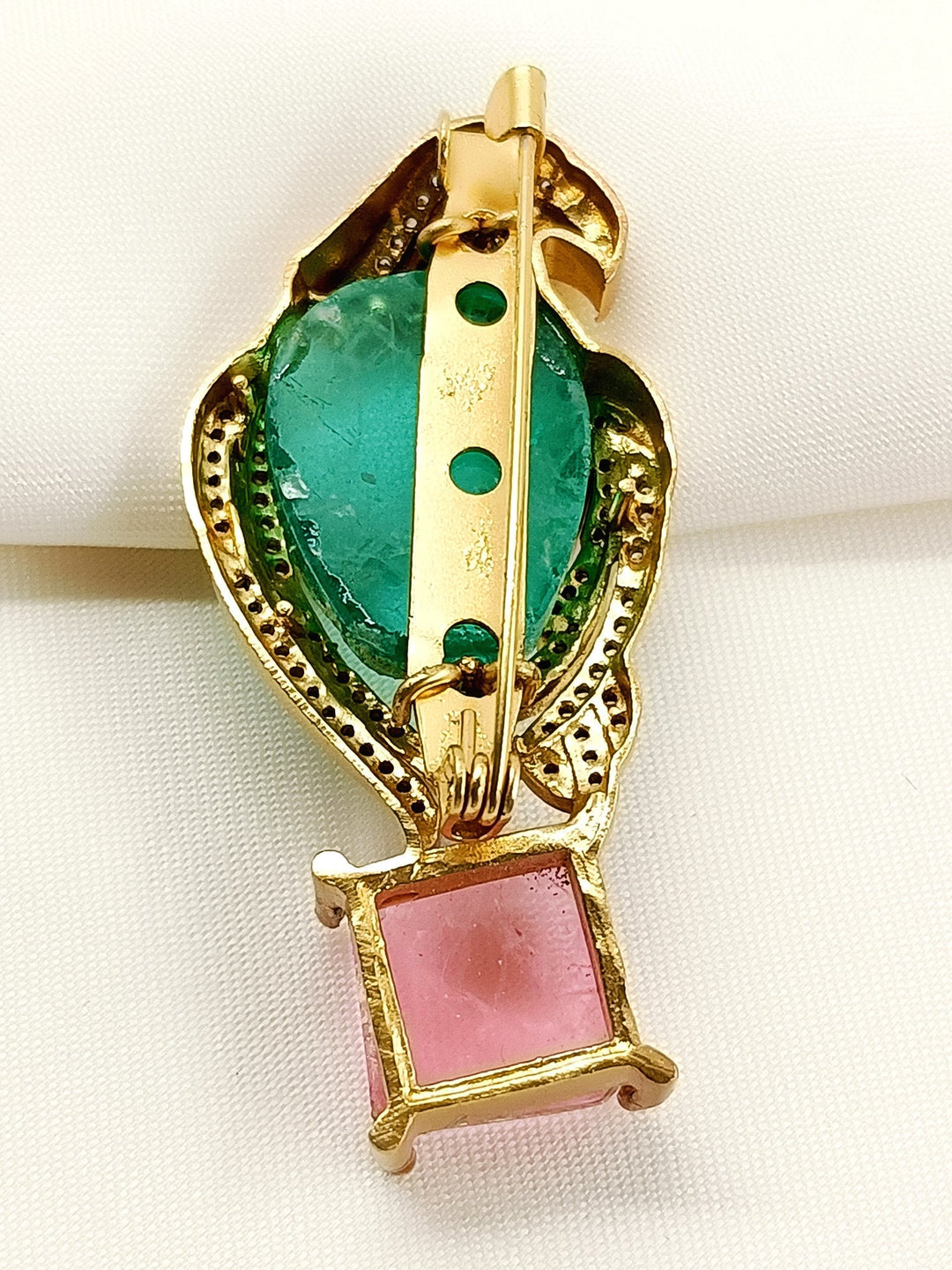 https://cdn.shopify.com/s/files/1/0607/4479/4285/files/2_a29b752c-00a9-4079-9b65-471c4e01aa10.jpg?v=1777706158