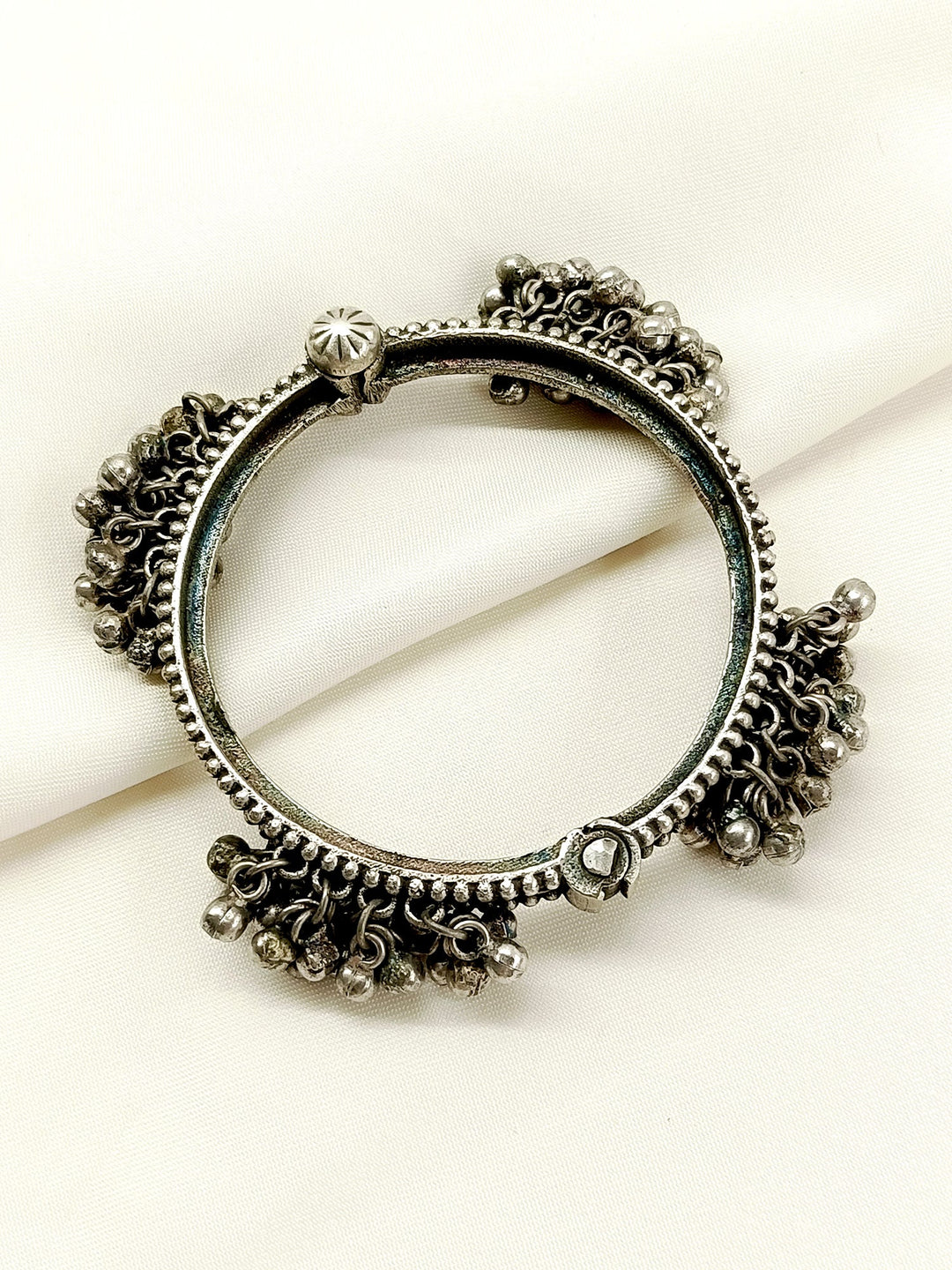 Kunj Oxidized Bangle