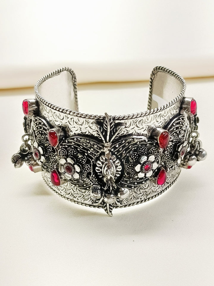 Wrija Ruby Oxidized Bracelet