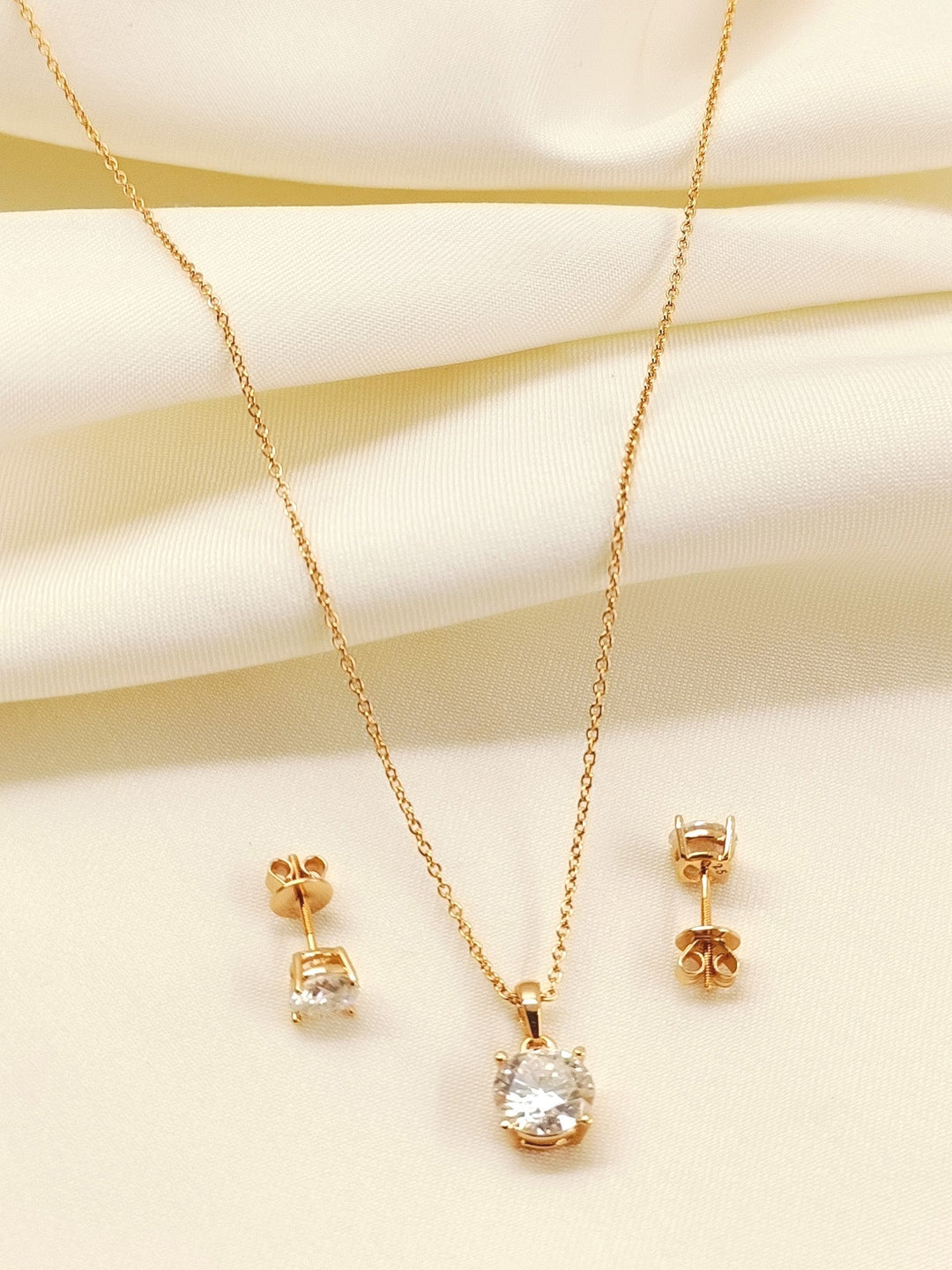 https://cdn.shopify.com/s/files/1/0607/4479/4285/files/2_a8e688ee-df26-4a98-8276-71f4f89d27f6.jpg?v=1773308540