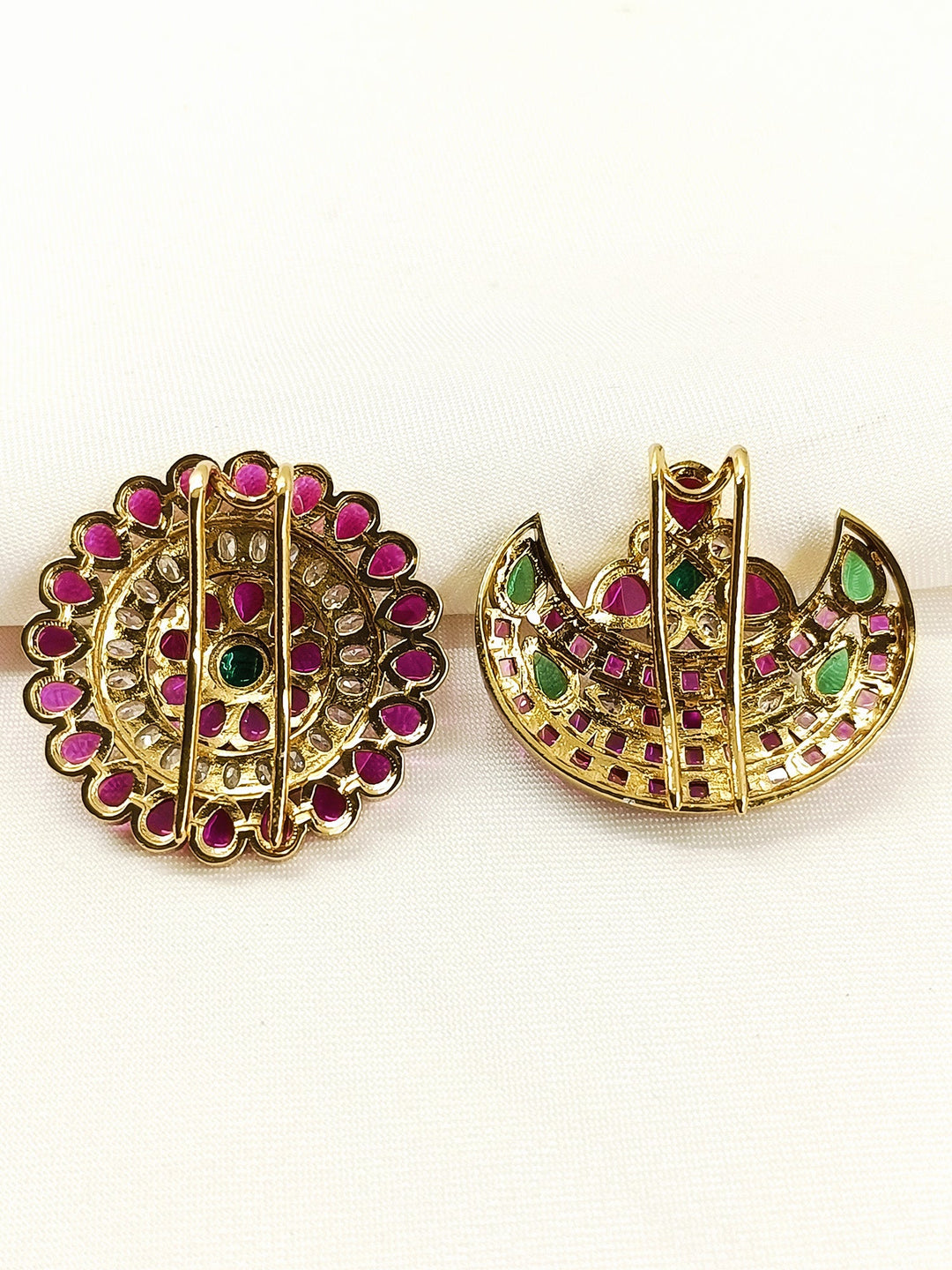 Trisha R&G Surya Chandra Rakodi / Kemp Hair Clip
