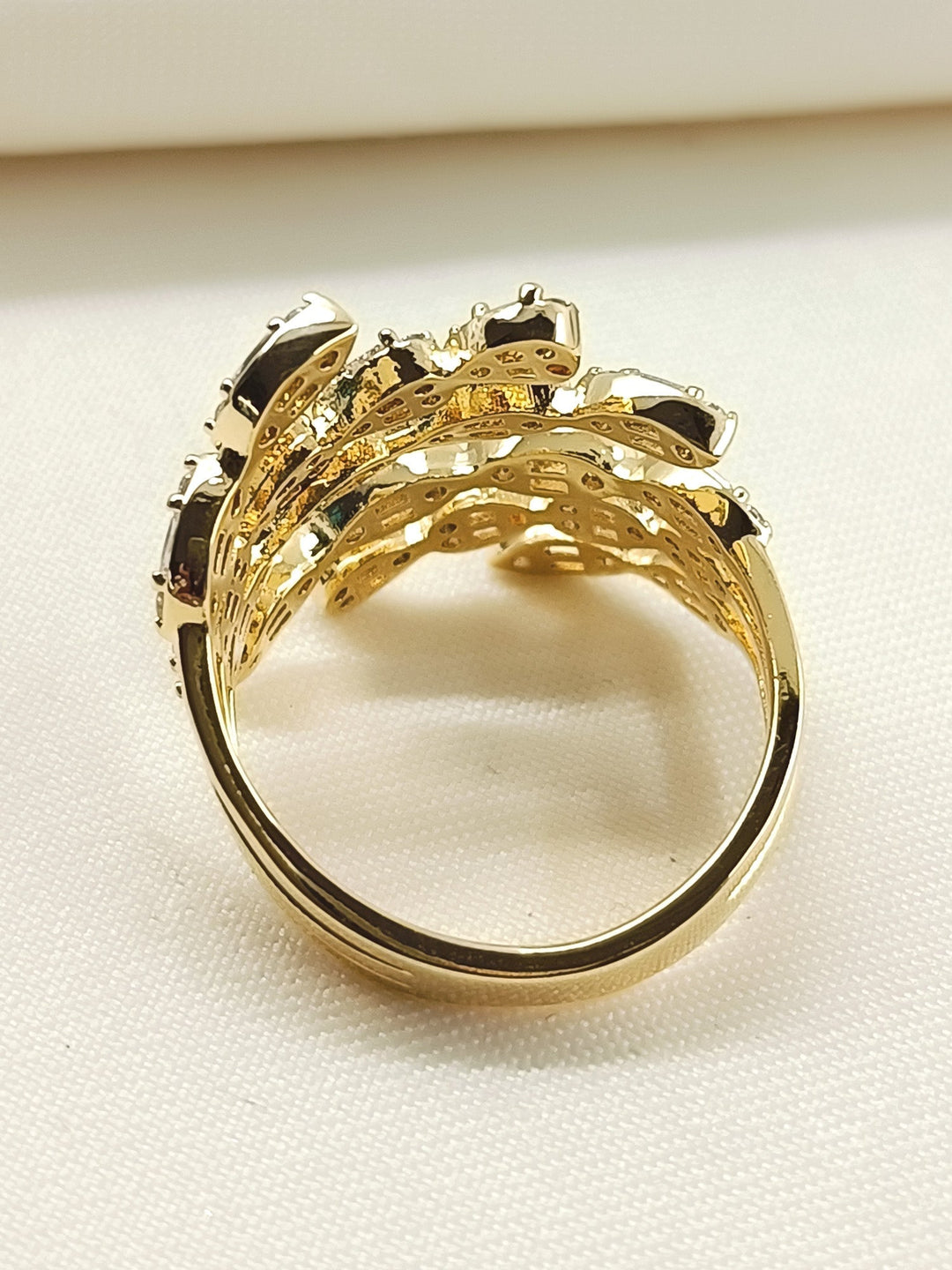 https://cdn.shopify.com/s/files/1/0607/4479/4285/files/2_acba22b6-a510-4d05-afee-177702123fb0.jpg?v=1770983195