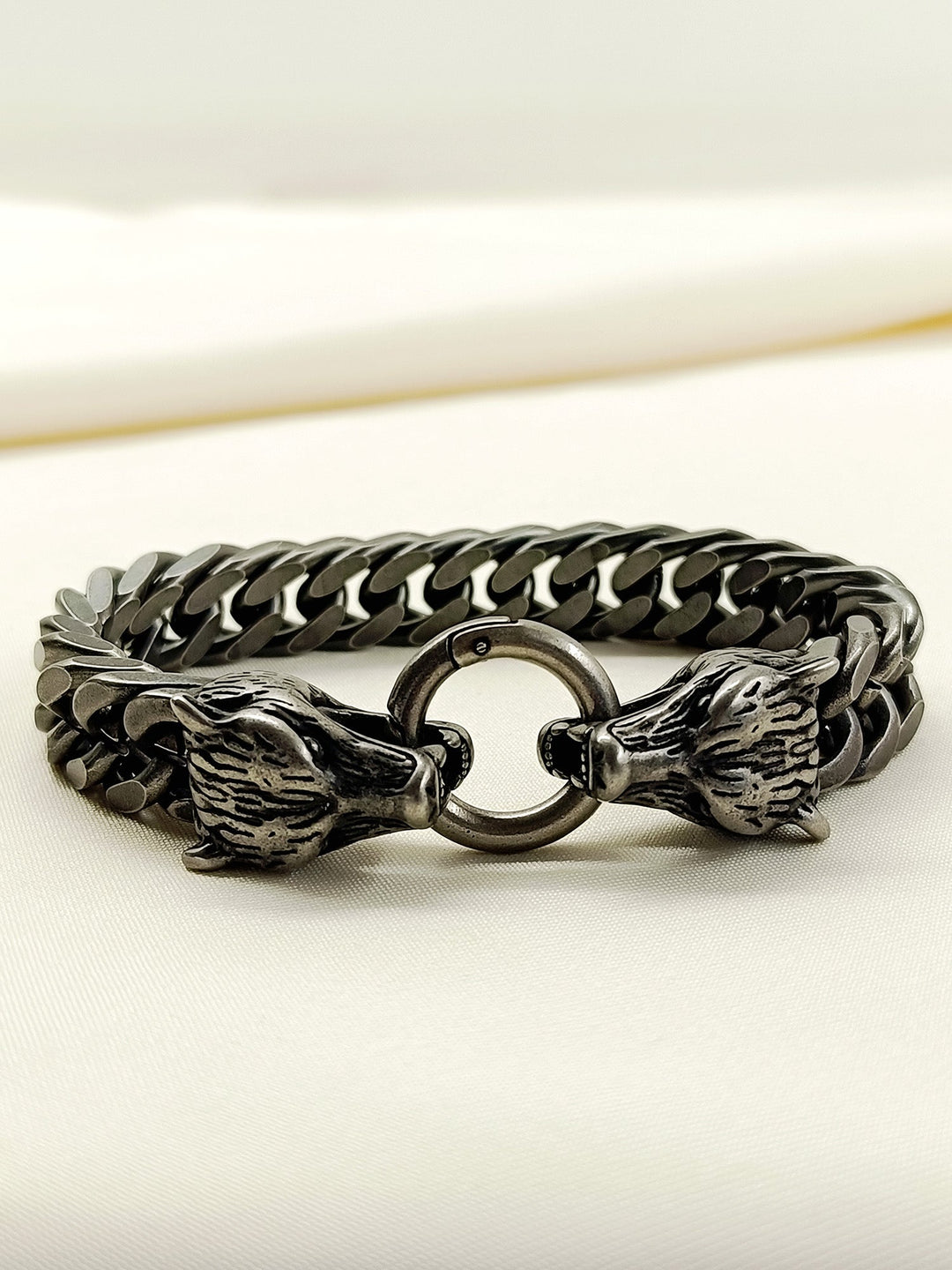 Zayn Black Men’s Wolf Head Chain Bracelet