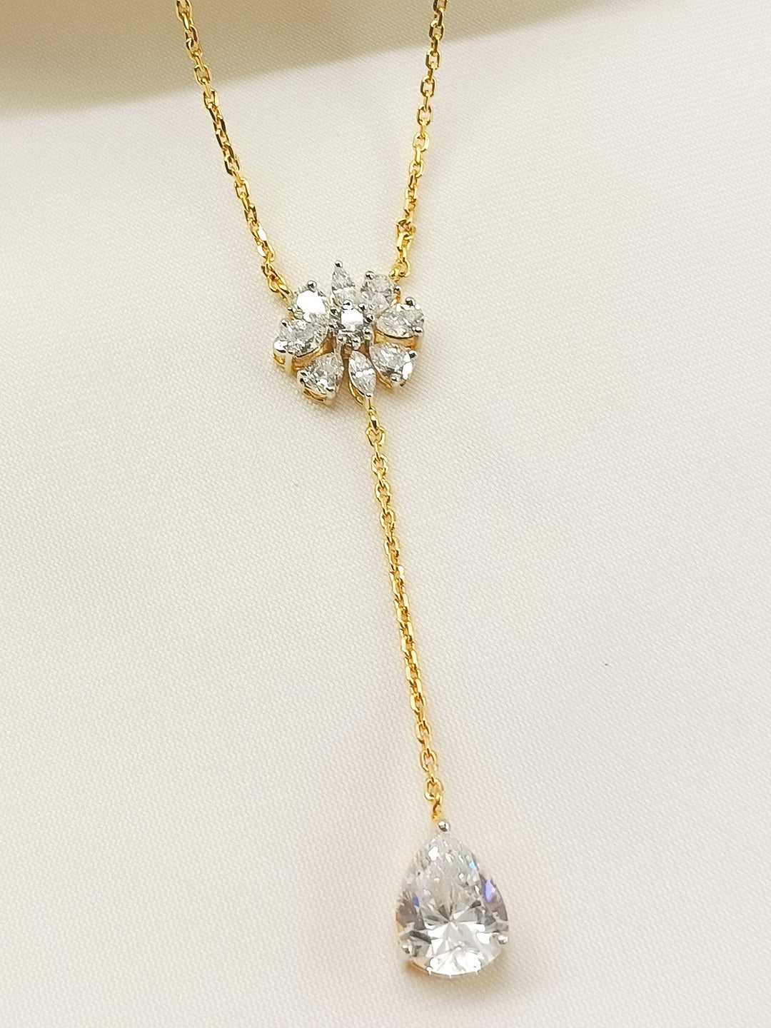 Omaira 92.5 Silver Swarovski Stone Pendal
