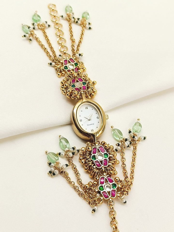 Neelakshi's Paachi Kundan Watch