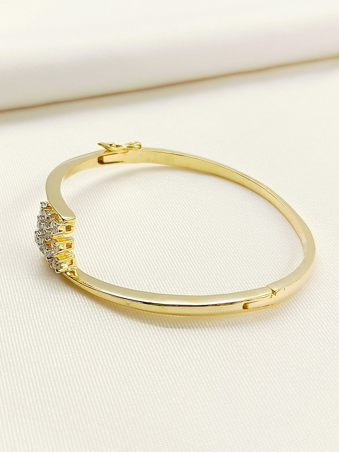 Ketaki 92.5 Silver Swarovski Stone Bracelet