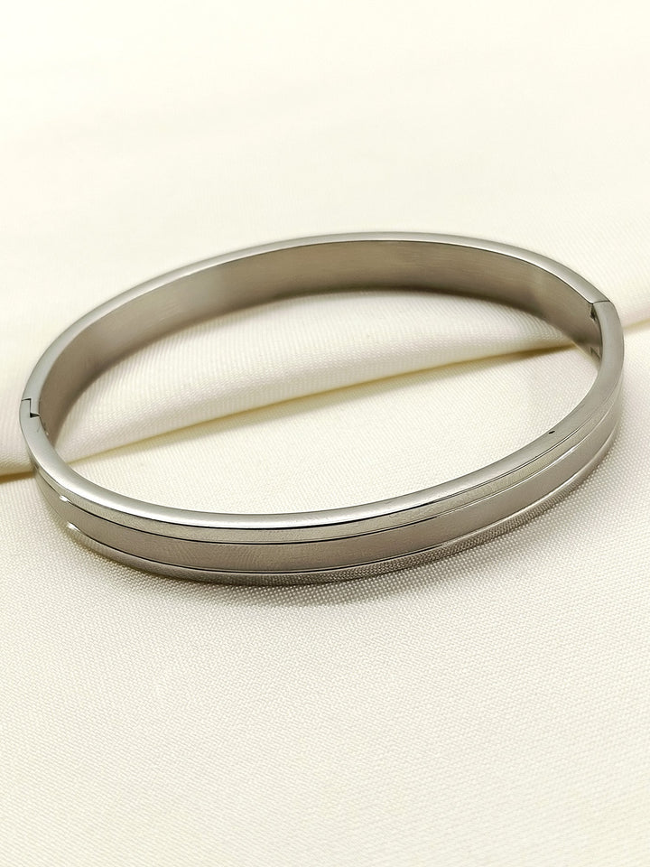 Samar Silver Minimal Dual-Line Kada Men&