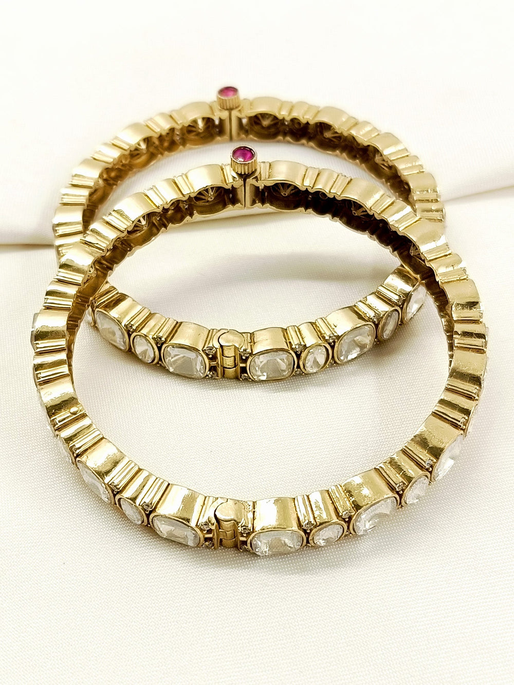 Idha White Kundan Bangles - Gold-Plated Brass