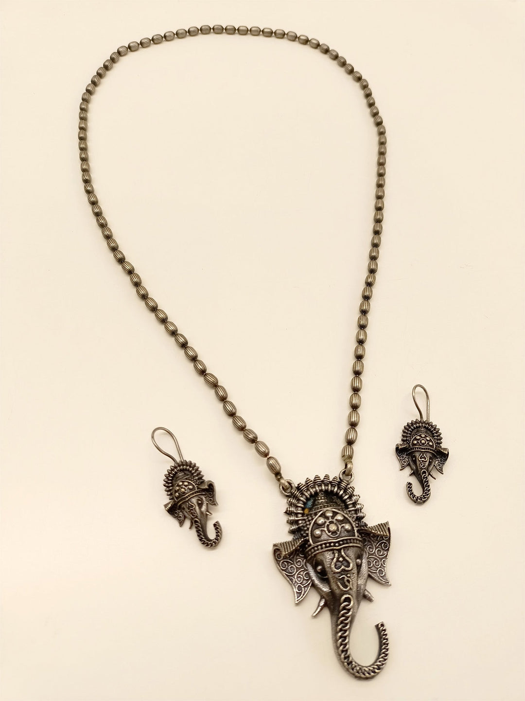 https://cdn.shopify.com/s/files/1/0607/4479/4285/files/2_724af4c2-e31c-4497-8014-134f092b19be.jpg?v=1694259434
