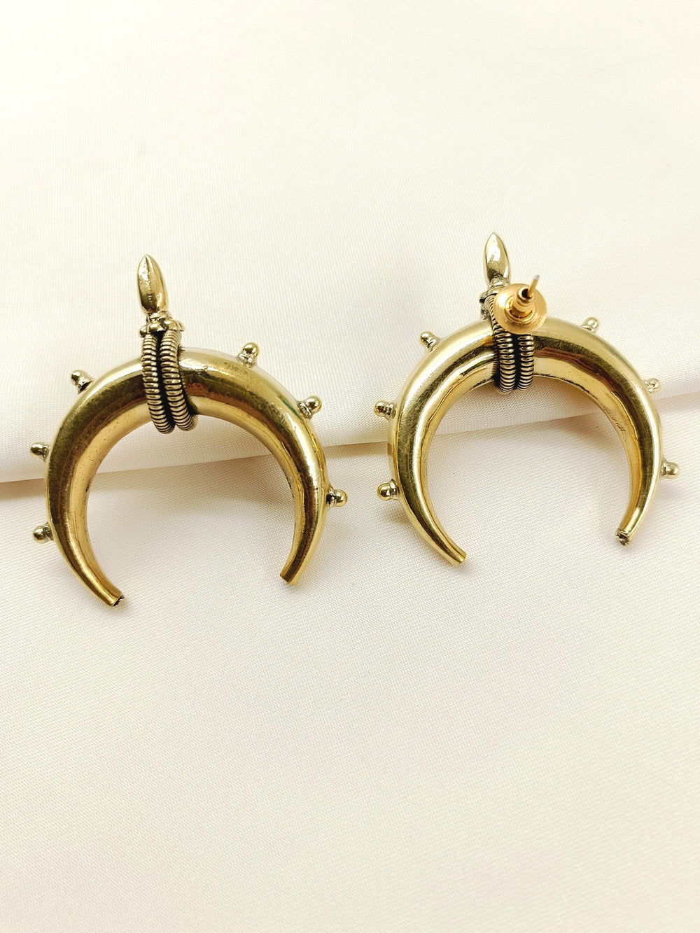 https://cdn.shopify.com/s/files/1/0607/4479/4285/files/2_d74f6c2a-c928-4090-9542-2f59323b3adf.jpg?v=1774429133