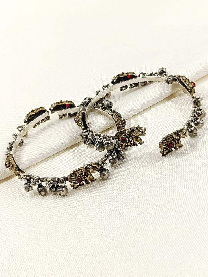 Melisa Ruby Gajraj Ghungroo Oxidized Bangles