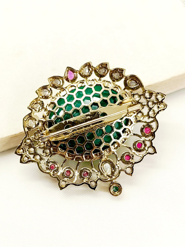 Jagat Green Men's Brooch