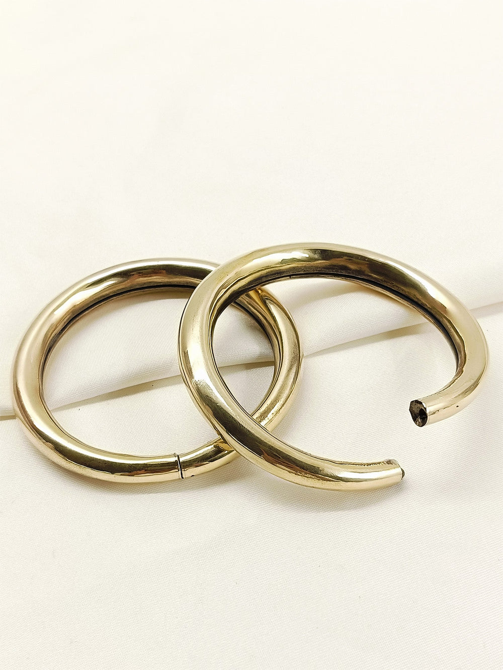 Navkansh Golden Men's Bangles