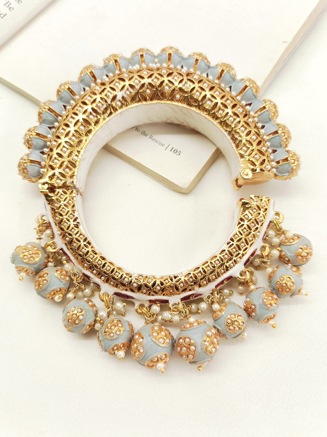 Jyotsana Grey Antique Kada