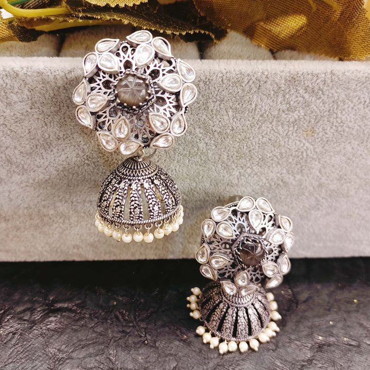 Meenal Charcoal Stone Silver Plated Boutique Jhumki