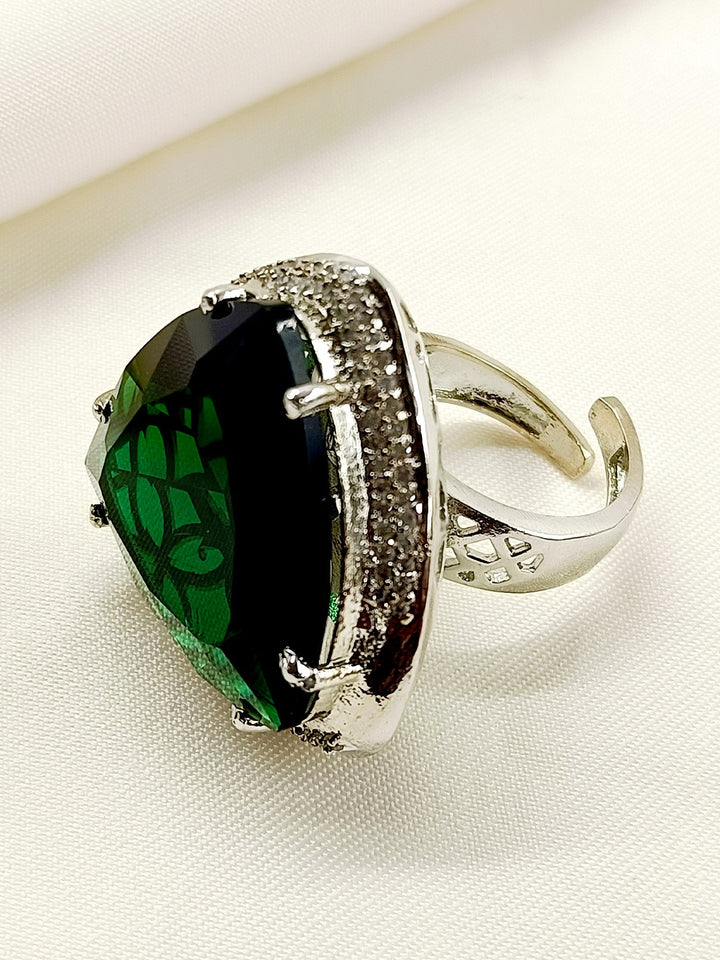 Fiza Green American Diamond Finger Ring